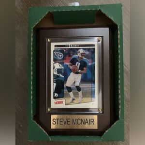 Steve McNair Tennessee Titans QB NFL Victory trading card in Plaque+ framed NWT
